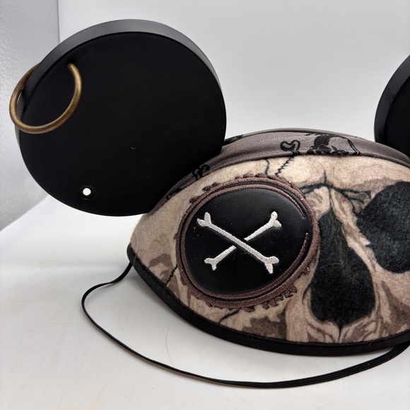 Disney Parks WDW Pirates of the Caribbean Pirate Mickey Ears Hat - Picture 2 of 14